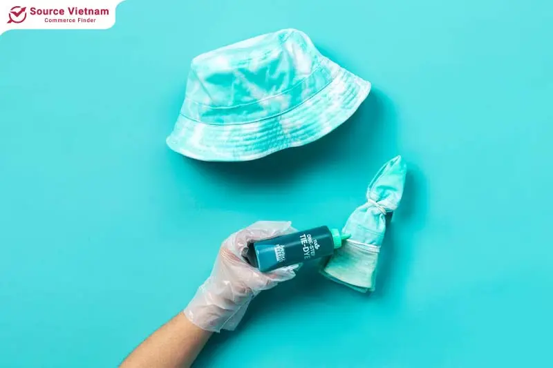 How to tie dye a bucket hat in classic method