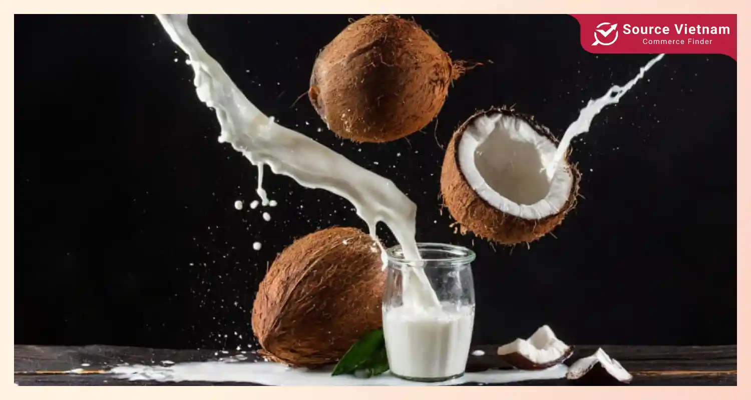 coconut-milk-vs-coconut-water-for-smoothies