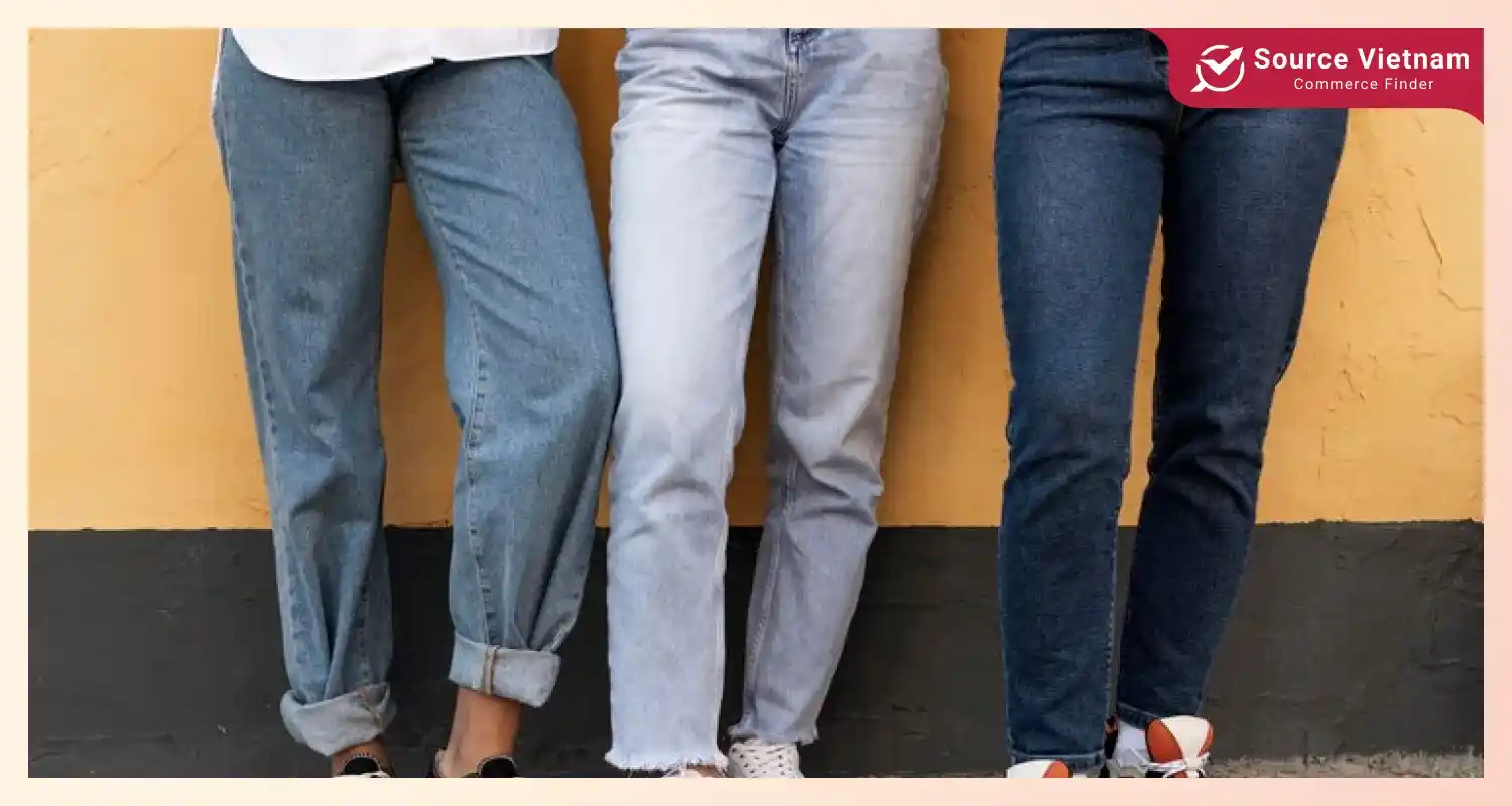 What kind of jeans should a curvy woman wear?